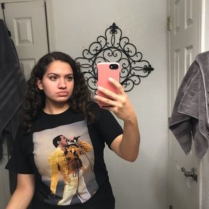 Meet your Posher, Ana